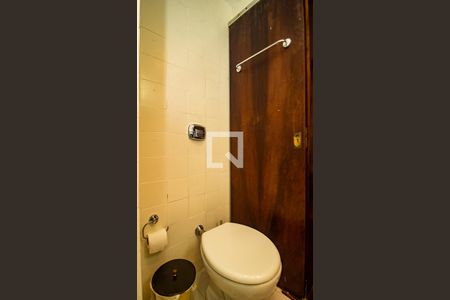 Apartamento à venda com 121m², 3 quartos e 2 vagas Apartamento à venda com 121m², 3 quartos e 2 vagasBanheiro