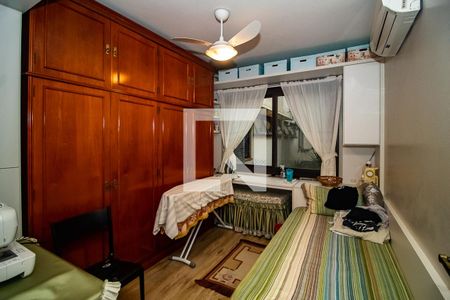 Apartamento à venda com 121m², 3 quartos e 2 vagas Apartamento à venda com 121m², 3 quartos e 2 vagasQuarto