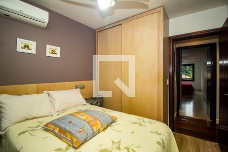 Apartamento à venda com 121m², 3 quartos e 2 vagas Apartamento à venda com 121m², 3 quartos e 2 vagasQuarto 2