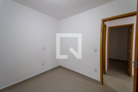Quarto 1 de apartamento para alugar com 2 quartos, 37m² em Vila Albano, São Paulo