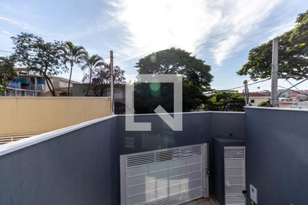 Vista Sala  de casa para alugar com 2 quartos, 130m² em Vila Guilhermina, São Paulo