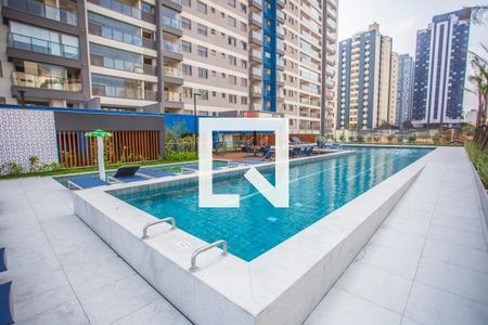 Studio à venda com 37m², 1 quarto e 1 vagaPiscina