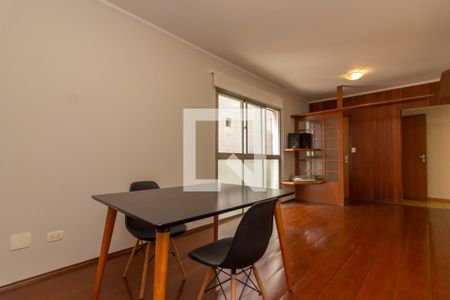 Sala de apartamento à venda com 3 quartos, 94m² em Cerqueira César, São Paulo