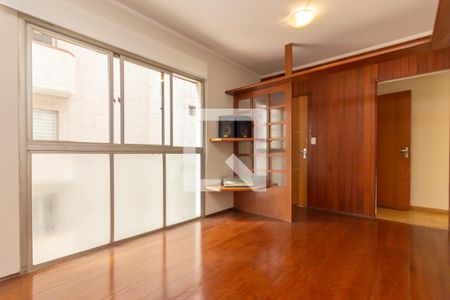 Sala de apartamento à venda com 3 quartos, 94m² em Cerqueira César, São Paulo