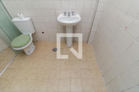 Banheiro de apartamento para alugar com 1 quarto, 76m² em Higienópolis, São Paulo