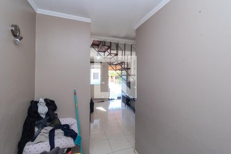 Sala de casa de condomínio para alugar com 2 quartos, 55m² em Rio Branco, Canoas