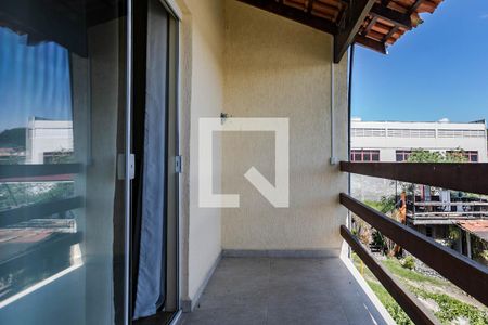 Sacada - Quarto 1 - Suíte de casa para alugar com 3 quartos, 260m² em Vila Cintra, Mogi das Cruzes