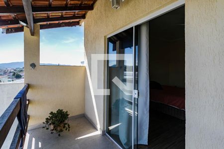 Sacada - Quarto 1 - Suíte de casa para alugar com 3 quartos, 260m² em Vila Cintra, Mogi das Cruzes