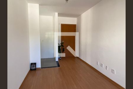 Sala de apartamento à venda com 2 quartos, 48m² em Morro Santana, Porto Alegre