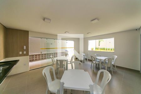 Apartamento para alugar com 37m², 2 quartos e sem vagaÁrea comum - Salão de festas