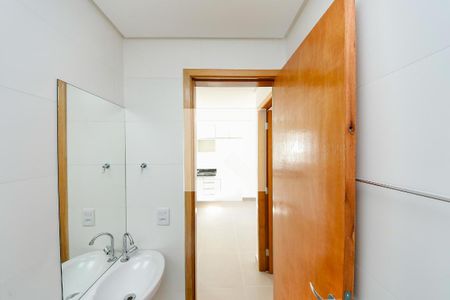 Apartamento para alugar com 37m², 2 quartos e sem vagaBanheiro