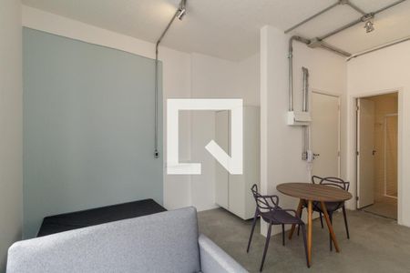 Kitnet/Studio para alugar com 1 quarto, 43m² em República, São Paulo