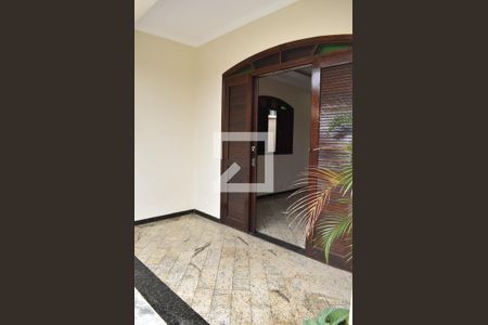 Casa para alugar com 204m², 5 quartos e 1 vagaVaranda