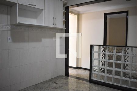 Casa para alugar com 204m², 5 quartos e 1 vagaCozinha