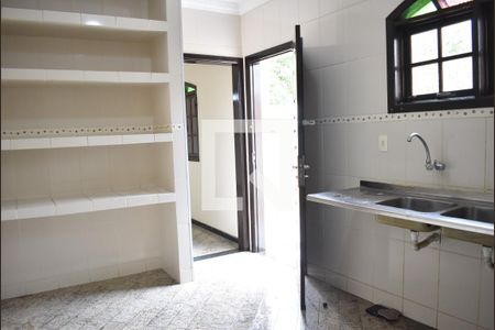 Casa para alugar com 204m², 5 quartos e 1 vagaCozinha 2