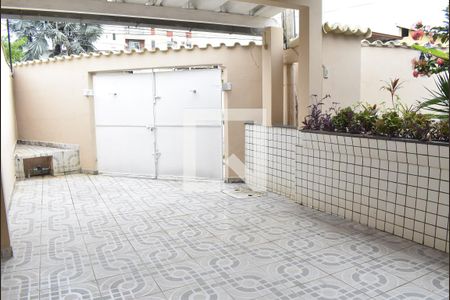 Casa para alugar com 204m², 5 quartos e 1 vagaGaragem