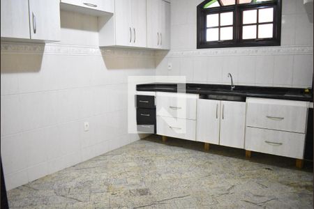 Casa para alugar com 204m², 5 quartos e 1 vagaCozinha