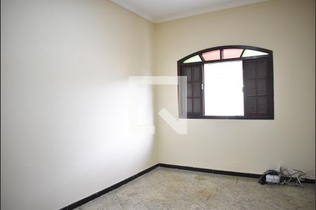 Casa para alugar com 204m², 5 quartos e 1 vagaQuarto 2