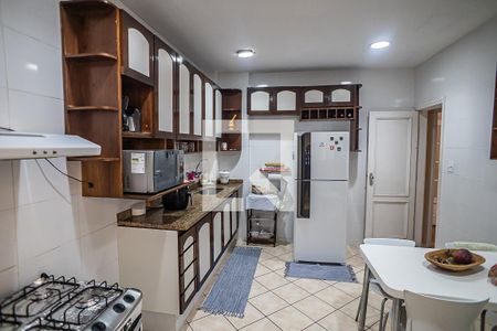 Apartamento à venda com 150m², 4 quartos e 2 vagasCozinha