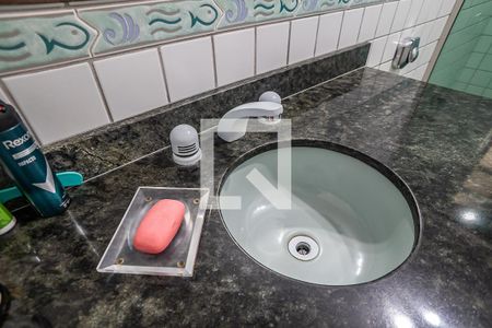 Apartamento à venda com 150m², 4 quartos e 2 vagasBanheiro