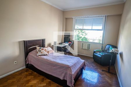 Apartamento à venda com 150m², 4 quartos e 2 vagasQuarto 3