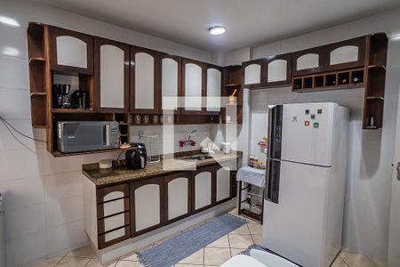 Apartamento à venda com 150m², 4 quartos e 2 vagasCozinha