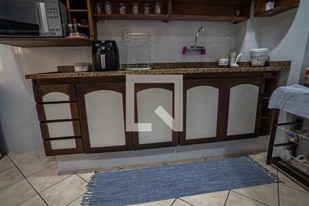 Apartamento à venda com 150m², 4 quartos e 2 vagasCozinha - Armários