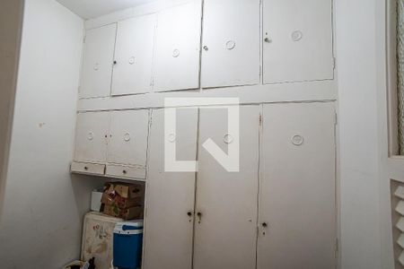 Apartamento à venda com 150m², 4 quartos e 2 vagasQuarto Área de Serviço