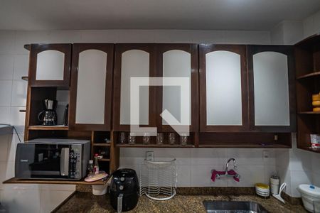Apartamento à venda com 150m², 4 quartos e 2 vagasCozinha - Armários