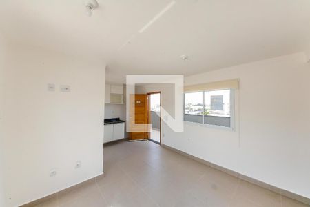 Sala de apartamento para alugar com 2 quartos, 45m² em Vila Albano, São Paulo