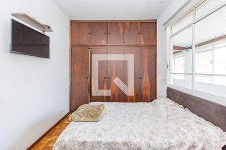 Suíte de apartamento para alugar com 4 quartos, 120m² em Carlos Prates, Belo Horizonte