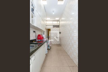 Apartamento para alugar com 120m², 4 quartos e sem vagaCozinha