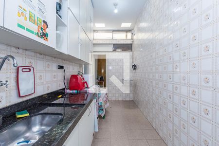 Apartamento para alugar com 120m², 4 quartos e sem vagaCozinha