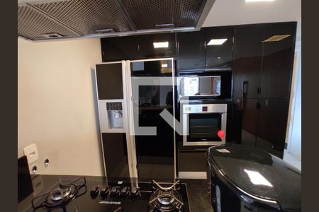 Cozinha de apartamento à venda com 3 quartos, 140m² em Perdizes, São Paulo