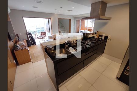 Apartamento à venda com 140m², 3 quartos e 3 vagasCozinha