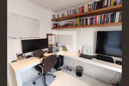 Apartamento à venda com 140m², 3 quartos e 3 vagasQuarto 2