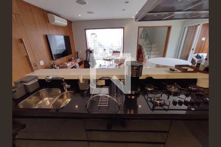 Cozinha de apartamento à venda com 3 quartos, 140m² em Perdizes, São Paulo