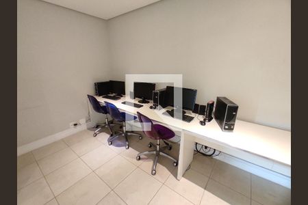 Apartamento à venda com 140m², 3 quartos e 3 vagasLan House