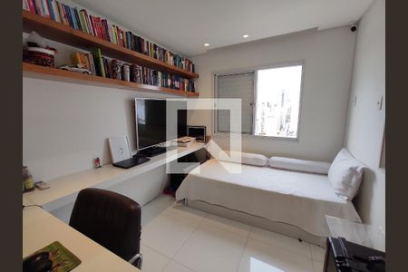 Apartamento à venda com 140m², 3 quartos e 3 vagasQuarto 2