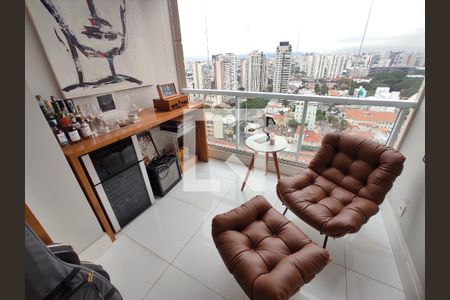 Apartamento à venda com 140m², 3 quartos e 3 vagasVaranda