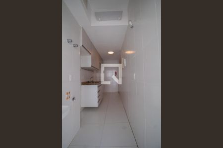 Apartamento para alugar com 92m², 3 quartos e 2 vagas Apartamento para alugar com 92m², 3 quartos e 2 vagasCozinha e Área de Serviço