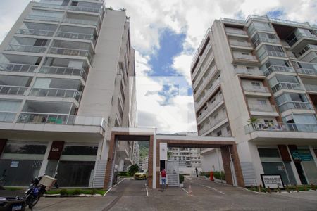 Fachada de apartamento para alugar com 3 quartos, 92m² em Recreio dos Bandeirantes, Rio de Janeiro