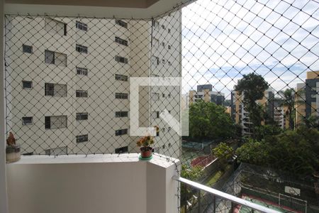 Sacada de apartamento à venda com 3 quartos, 65m² em Vila Sofia, São Paulo