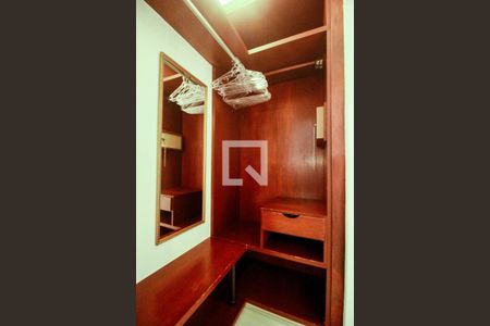 Apartamento para alugar com 55m², 1 quarto e 1 vagaCloset