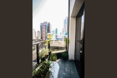 Apartamento para alugar com 55m², 1 quarto e 1 vagaVaranda