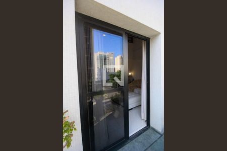 Apartamento para alugar com 55m², 1 quarto e 1 vagaVaranda