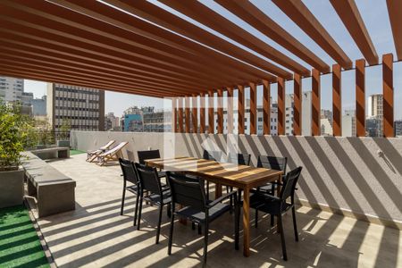 Apartamento para alugar com 25m², 1 quarto e sem vagaÁrea comum - Salão de festas