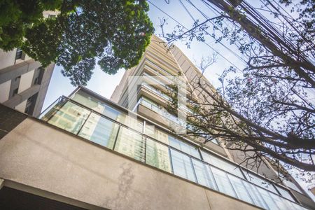 Apartamento à venda com 140m², 3 quartos e 2 vagasFachada