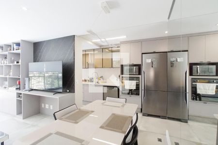 Cozinha de apartamento para alugar com 2 quartos, 82m² em Pinheiros, São Paulo