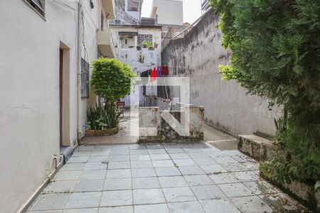 Casa à venda com 410m², 5 quartos e 2 vagasQuintal